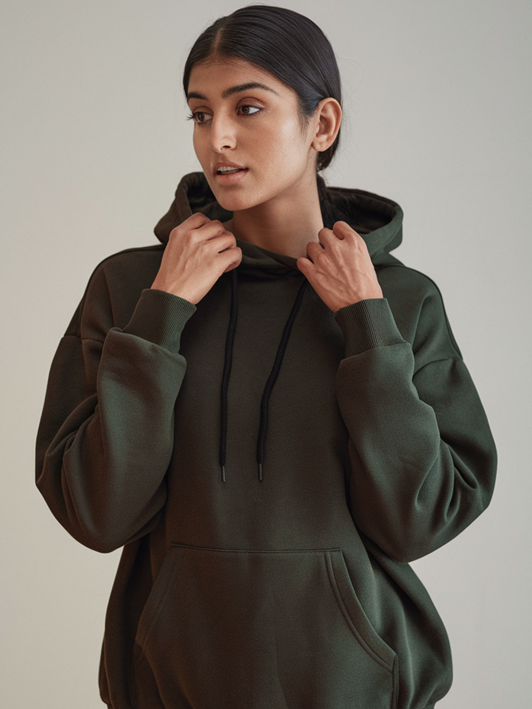 || MILITARY GREEN ||