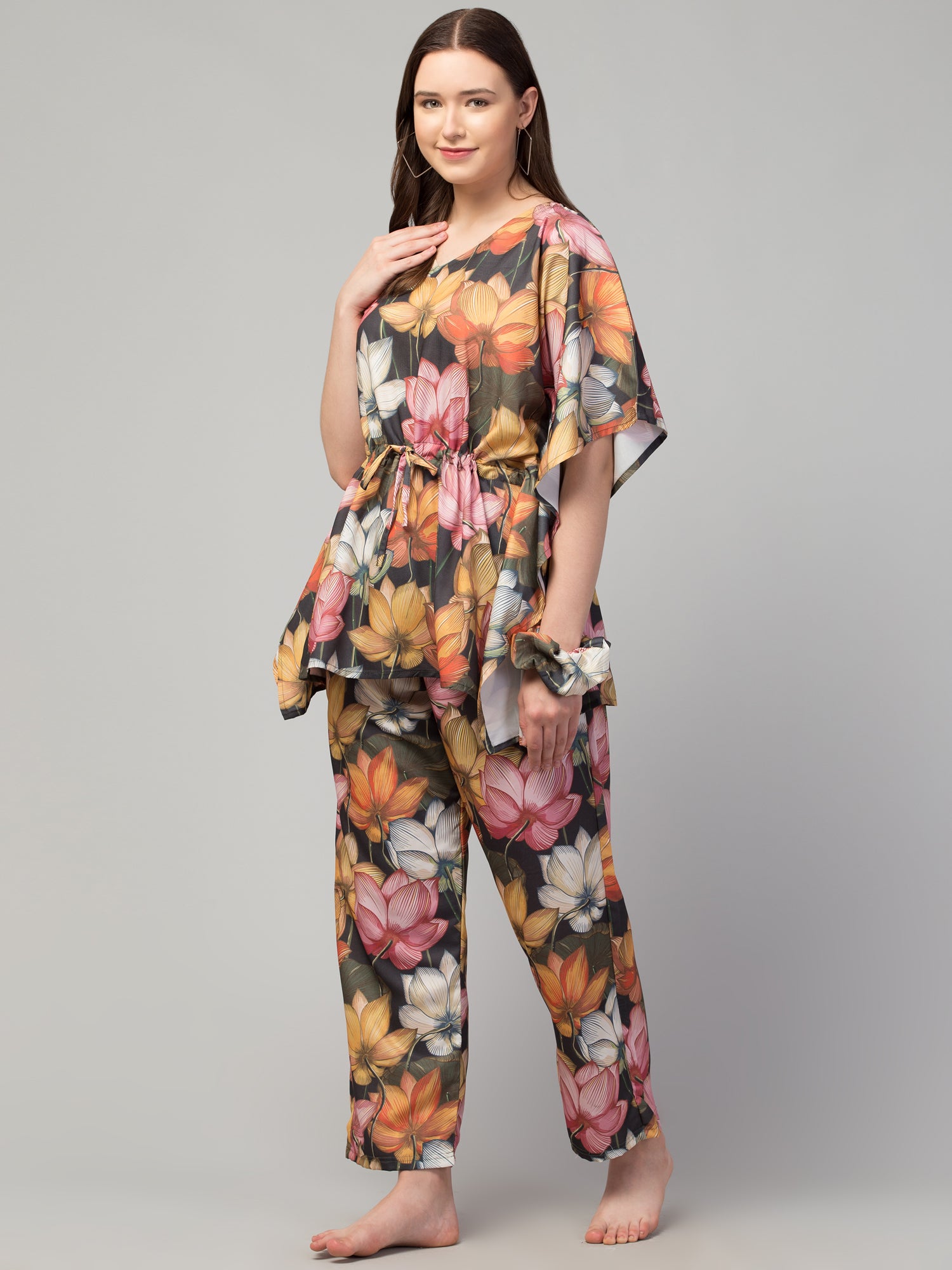 Noir Garden Kaftan Set